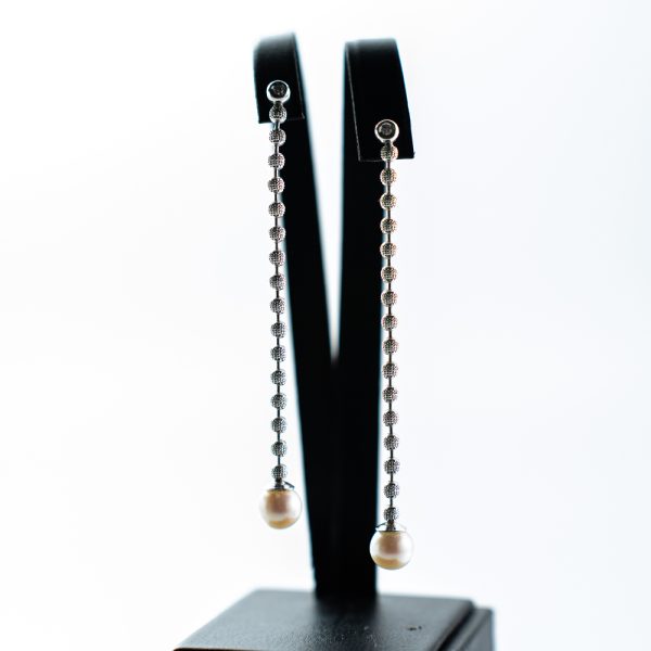 ORECCHINI PENDENTI ORO BIANCO SATINATO CON PERLE